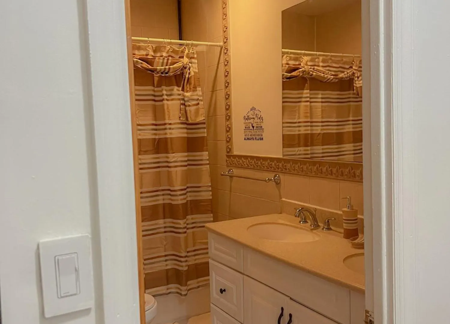 2 Bedroom Bliss In College Point New York United States