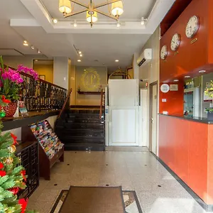Flushing Hotel